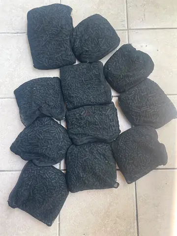 Activated carbon for aquarium water
