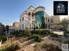 Luxury villa for sale, 6200 sq ft - 5 bedrooms - at an exceptional price including electricity, wate