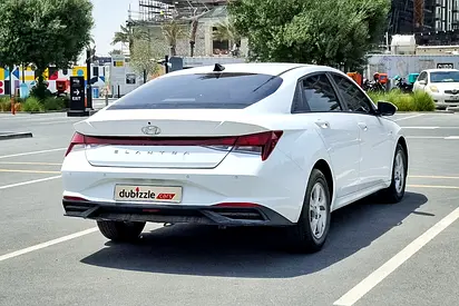 2023 Hyundai ELANTRA 照片 6