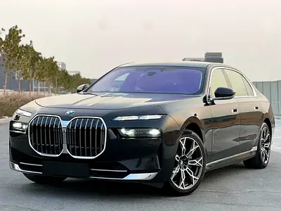 BMW 7 Series 735 2025 GCC specs