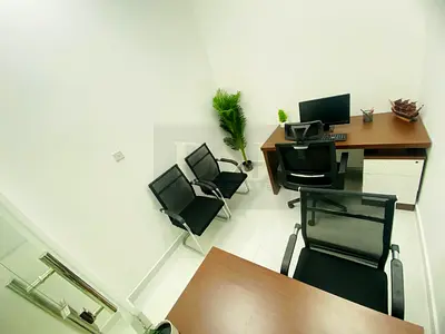 Affordable Office with Bank Account Assistance |Free Amenities