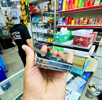 Samsung Galaxy Z Flip 5