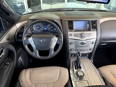 صورة 10 لـ 2019 Infiniti QX80