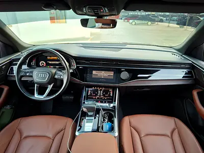 2019 AUDI Q8 — фото 9
