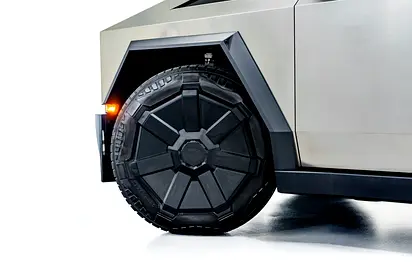 2026 Tesla CYBERTRUCK photo 8