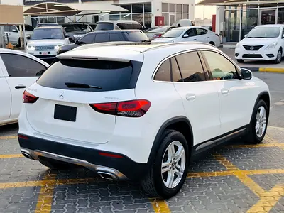 Mercedes-Benz GLA 250 4MATIC, миниатюра 3