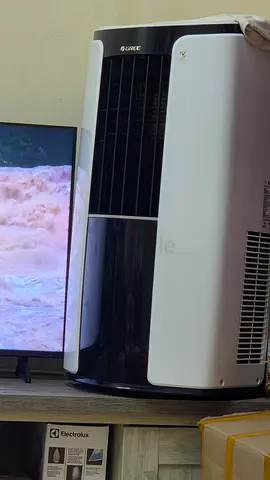 Gree Portable Air Conditioner Good Working Condition used only 2 weeks, 1.5 ton AC, With Warranty