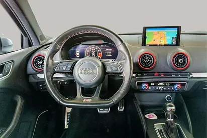 صورة 10 لـ 2017 AUDI S3