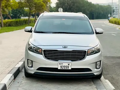 Kia carnival 2018 model very good condition