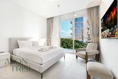 Spacious | Lagoon View | Fully Furnished