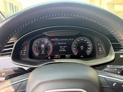 2019 AUDI Q8 照片 7