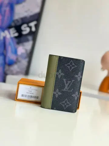 Louis vuitton pocket