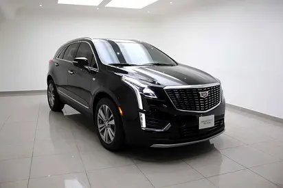 XT5 Premium Lux. AWD 3.6L Platinum Package