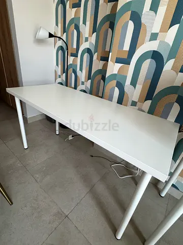 Office table/desk