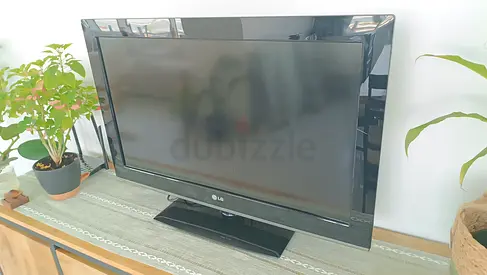LG 32-inch LED TV - Good Working Condition