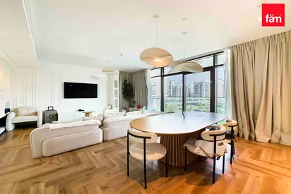 Fully Furnished| Upgraded| Canal And Beach View