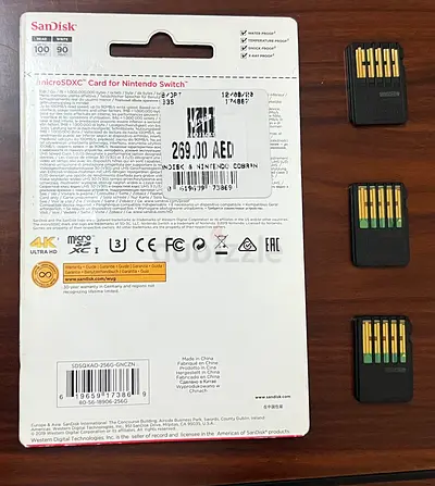 SanDisk 256GB microSDXC for Nintendo Switch ( with 3 game card with 3 Switch cartridges)