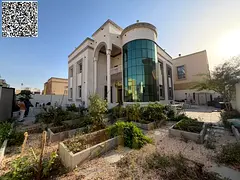 Exceptional luxury in the heart of Al Jasmine – a villa befitting your refined taste, elegant desi