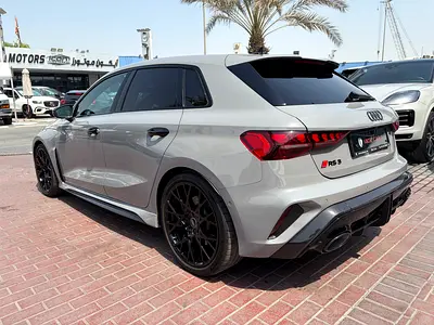 2025 AUDI RS3 photo 7