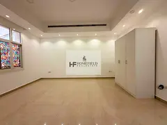 Modern| spacious studio|Ready to move| bathroom |Kitchen