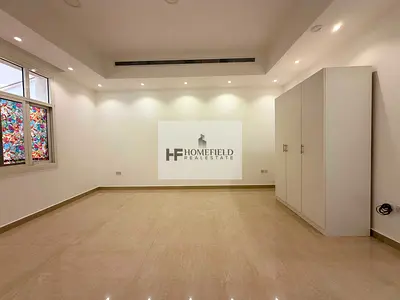 Modern| spacious studio|Ready to move| bathroom |Kitchen
