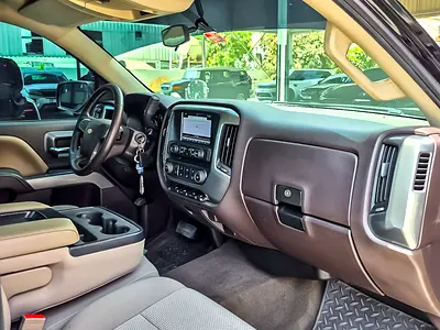 2018 Chevrolet SILVERADO 1500 照片 13