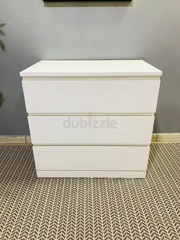 White 3-Drawer Chest / Dresser - Compact and Clean