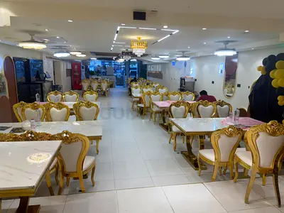 Restaurant for sale in prime location