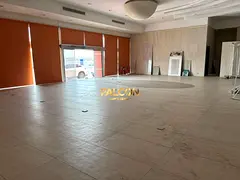 CLOSE TO AIRPORT | E11 FACING | PRIME LOCATION | FITTED