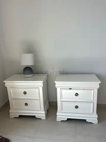 Bedside cabinets
