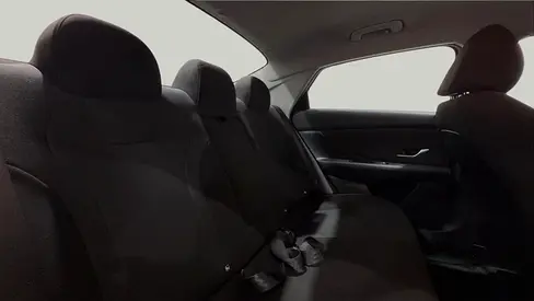 2025 Hyundai ELANTRA 照片 10