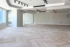 Newly Renovated | High Floor | Multiple Cheques