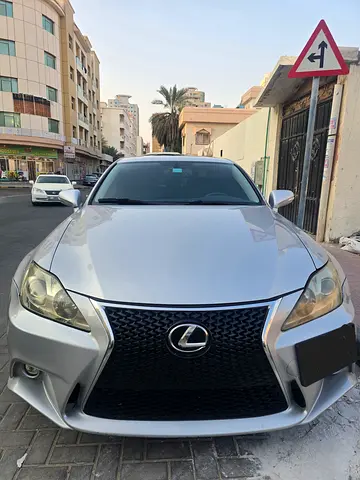 2010 Lexus IS-SERIES — фото 1