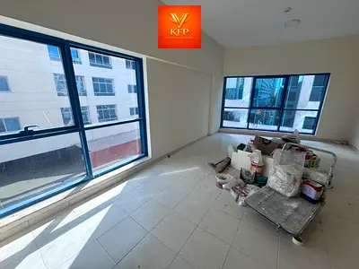 SPACIOUS 1BHK / BIG BALCONIES / READY TO MOVIE | 2 WASH ROOMS