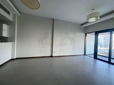 12 Cheques | Spacios Studio | Burj View | City Living