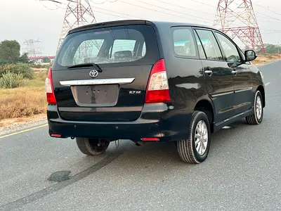صورة 18 لـ 2014 Toyota INNOVA
