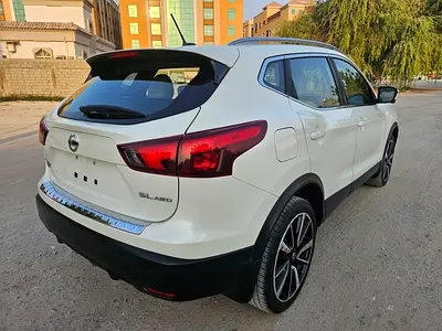 صورة 3 لـ 2018 Nissan ROGUE SPORT
