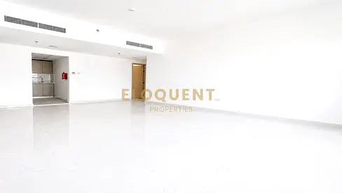 Corner Unit | Chiller Free | High Floor