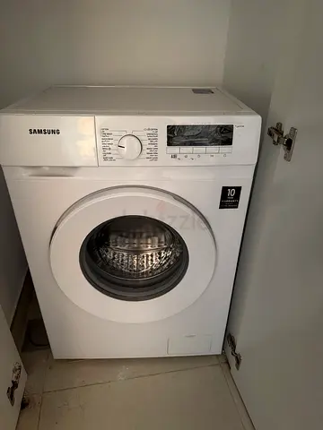 Samsung front-load washing machine - 7kg (good working condition)