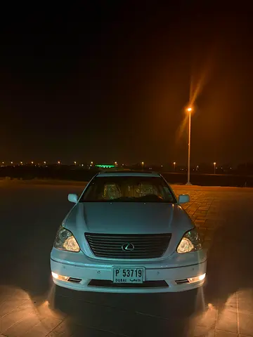 Lexus LS 430 2005 1/2 Ultra - American Specs - Pristine Condition