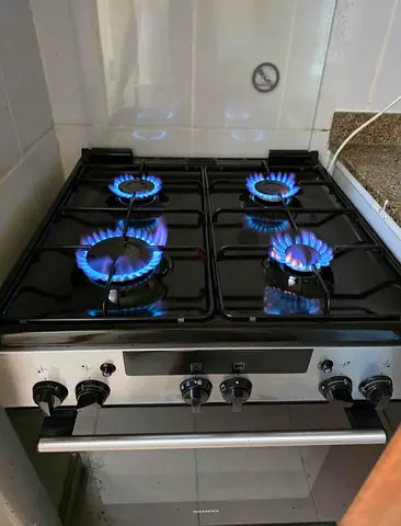 SIEMENS Gas Cooker Heavy duty Auto Ignition full safety