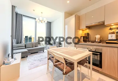 Vacant | Lagoon view | High floor