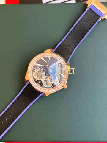 Jacob & Co. Gotham City 💥Rose super master quality swing machine from💯 Switzerland Watch, featurin