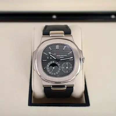Patek Philippe Nautilus Moonphase 1:1 Clone Watch For Men With Box and Card