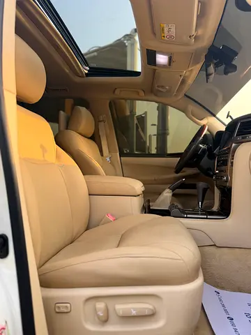 2015 Lexus LX-SERIES 照片 13