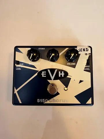 MXR EVH30 Eddie Van Halen 5150 Stereo Chorus Guitar Effects Pedal