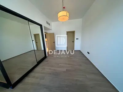 Modern and Spacious 1 BR |Front of Circle Mall