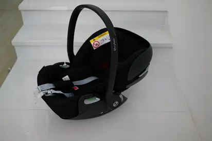 Cybex Infant Car Seat (Rear-facing Carrier) - Good Condition