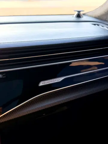 صورة 10 لـ 2020 AUDI RS Q8