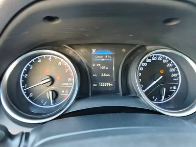 صورة 18 لـ 2019 Toyota CAMRY